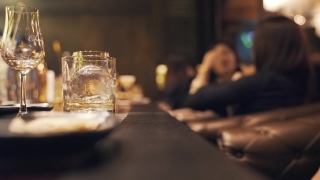 Glass, Drink, Restaurant, Pawn, Man, Alcohol